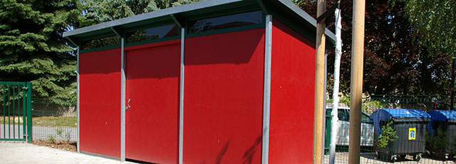 Pultdach mit Schichtholzplatten, Schiebetür - Ulrike Kühn Aussen Raum Ausstattung