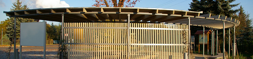 Überdachung mit anschließender Pergola - Ulrike Kühn Aussen Raum Ausstattung Überdachung mit anschließender Pergola - Ulrike Kühn Aussen Raum Ausstattung